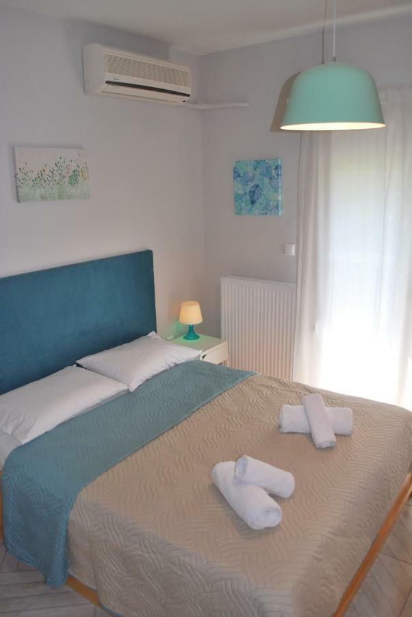Cornelia Apartment ปาเลออน ซิฟลิคิออน ภายนอก รูปภาพ