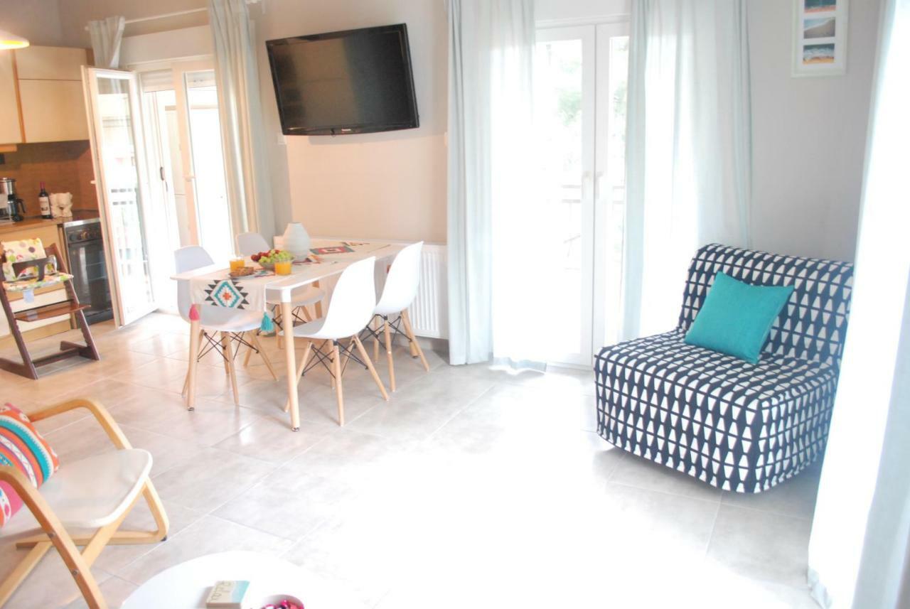 Cornelia Apartment ปาเลออน ซิฟลิคิออน ภายนอก รูปภาพ